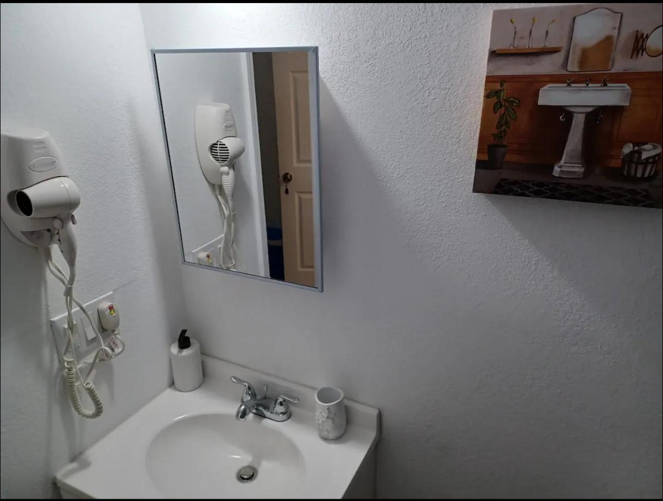 B2 Value On Private Bedroom With Private Bathroom In Little Havana, Privatunterkunft Miami