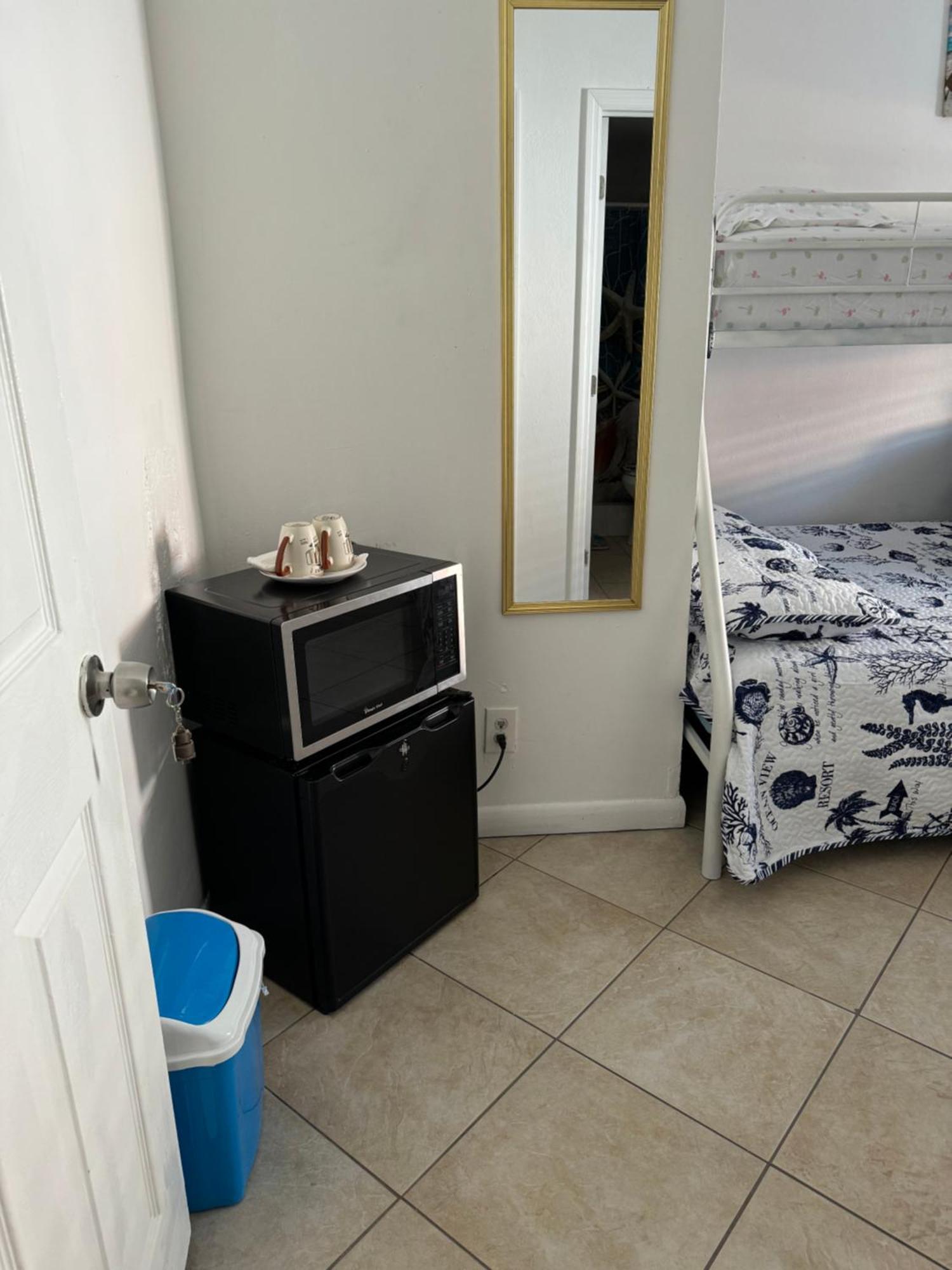 B2 Value On Private Bedroom With Private Bathroom In Little Havana, Privatunterkunft