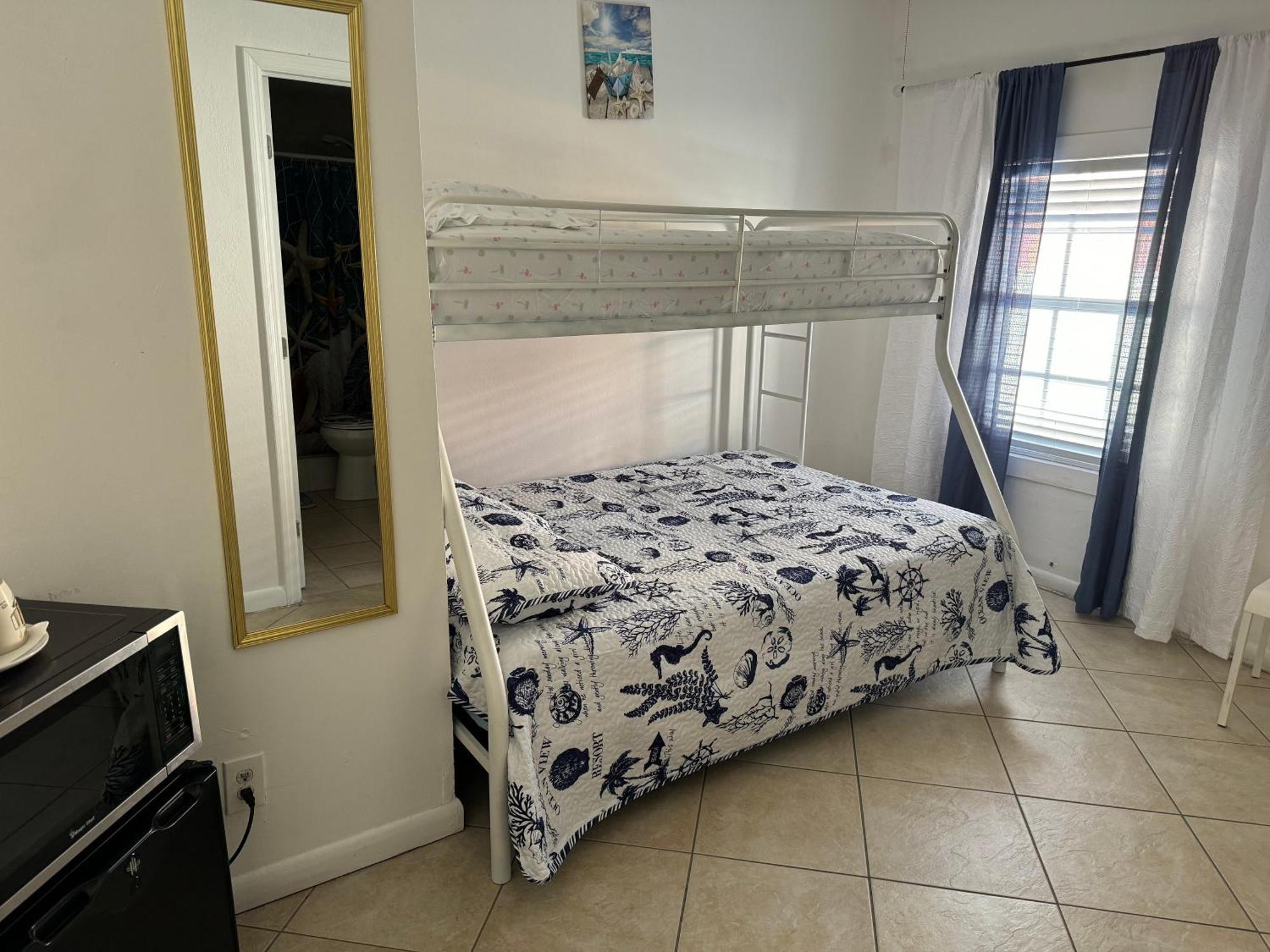 B2 Value On Private Bedroom With Private Bathroom In Little Havana, Privatunterkunft *